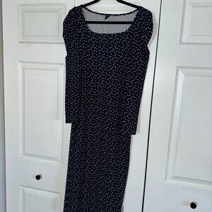 Poof shoulder fitted dress